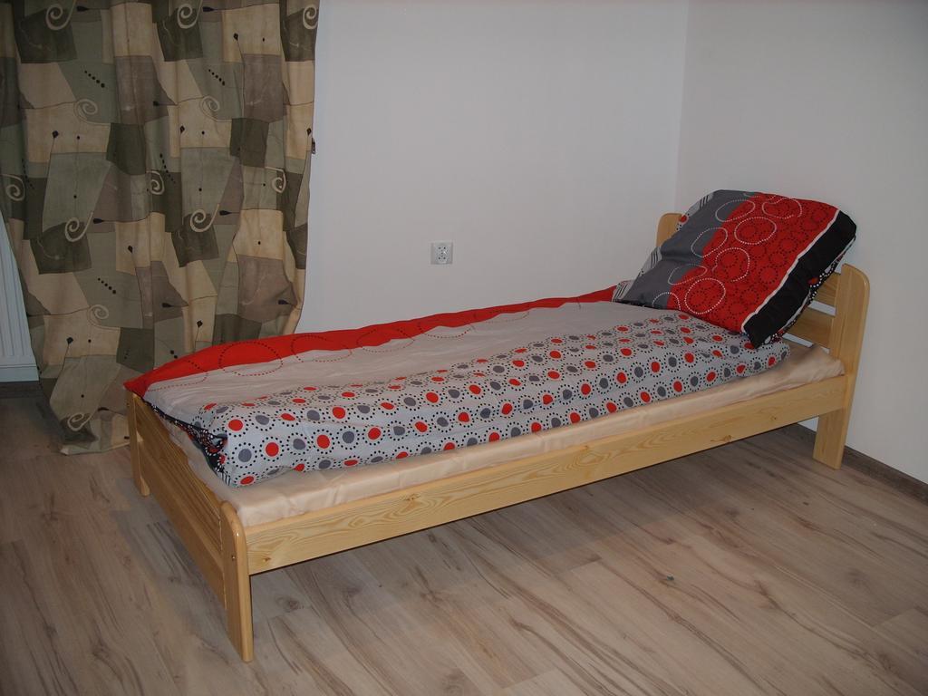 Pokoje Typu Studio Сосновец Номер фото